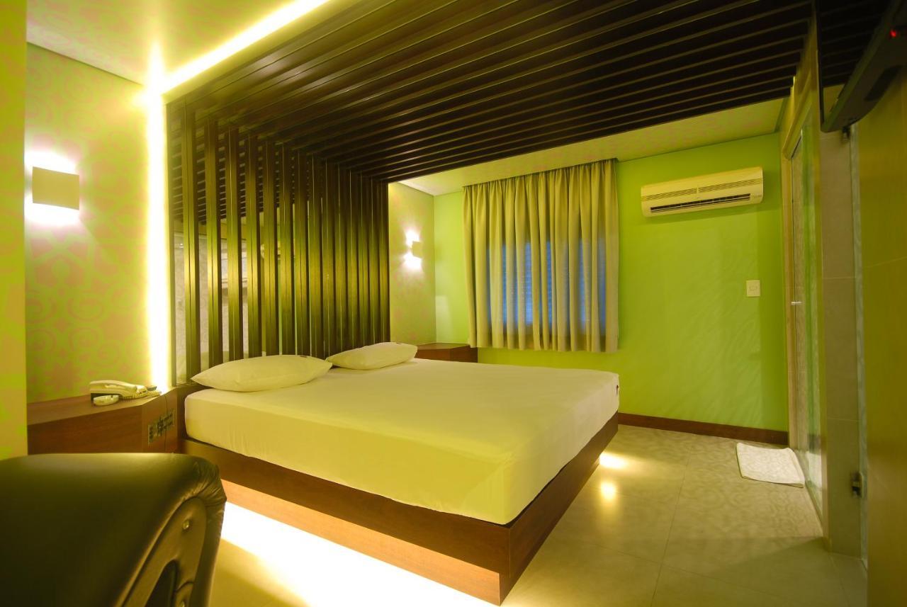 Motel Classe A (Adults Only) São Paulo Buitenkant foto